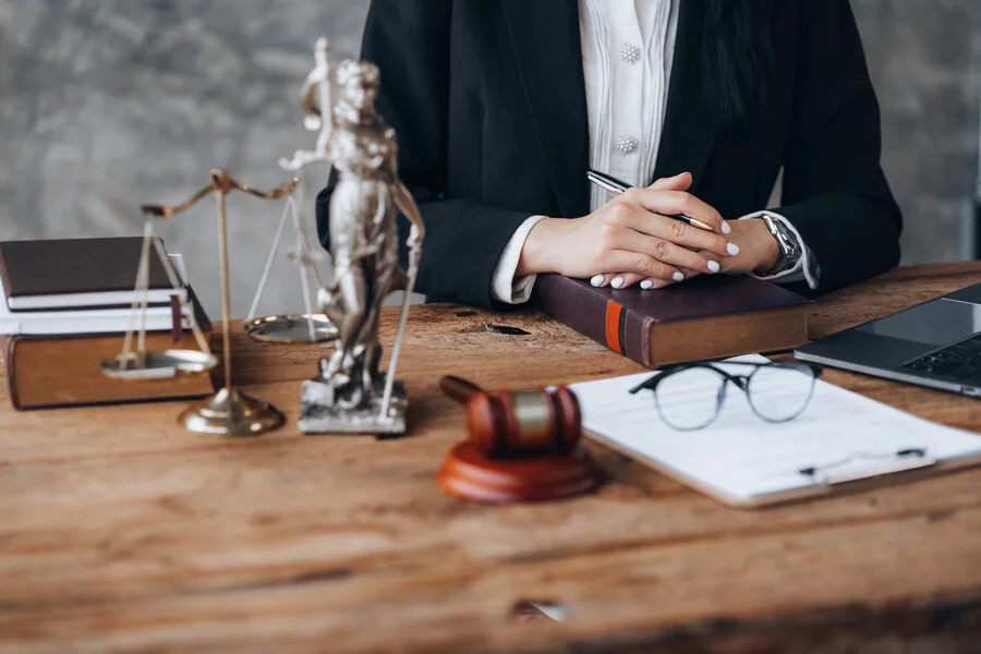 Quelles sont les motivations pour devenir avocat ?